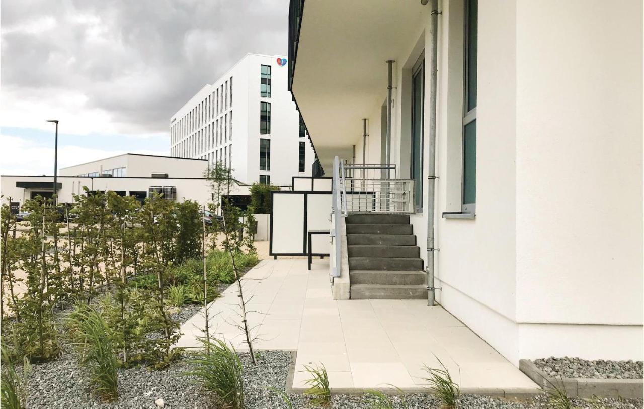 Stunning Apartment In Luebeck Travemuende With Wifi Exteriör bild